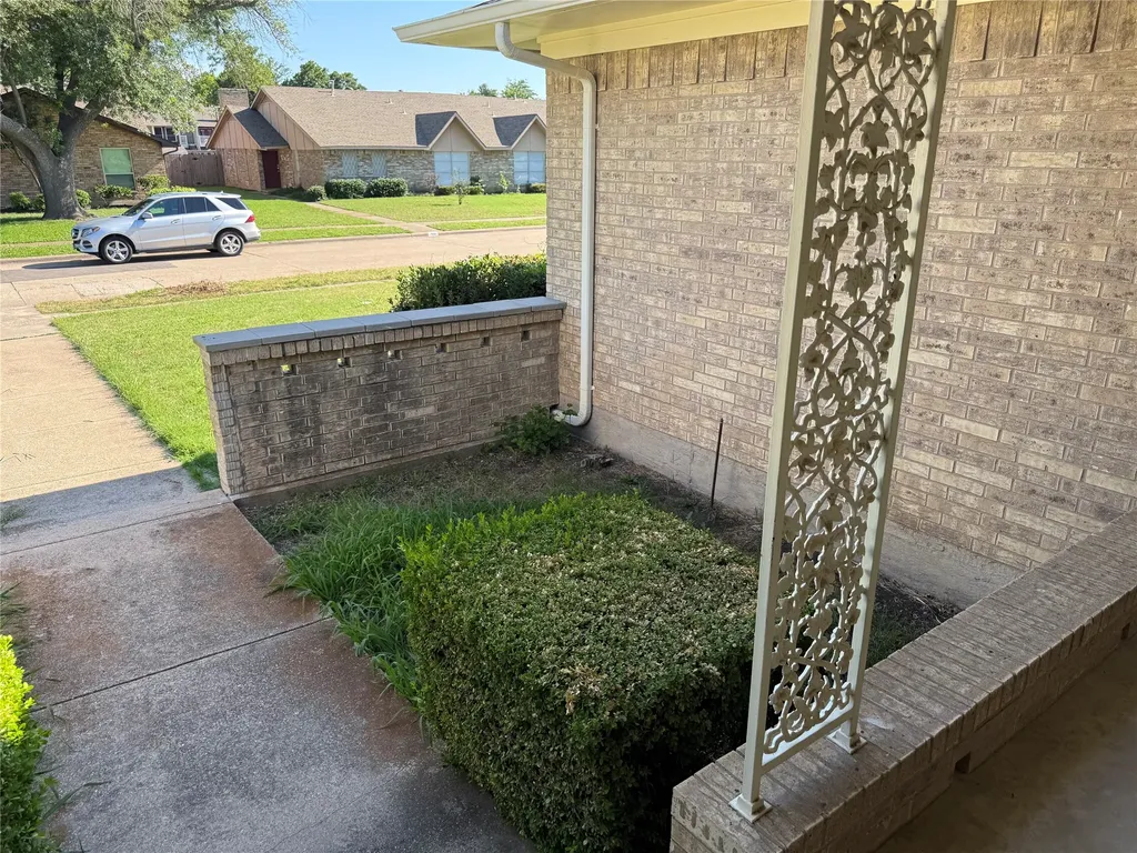 411 Tiffany Trail Richardson TX 75081
