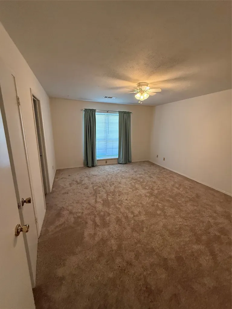 411 Tiffany Trail Richardson TX 75081