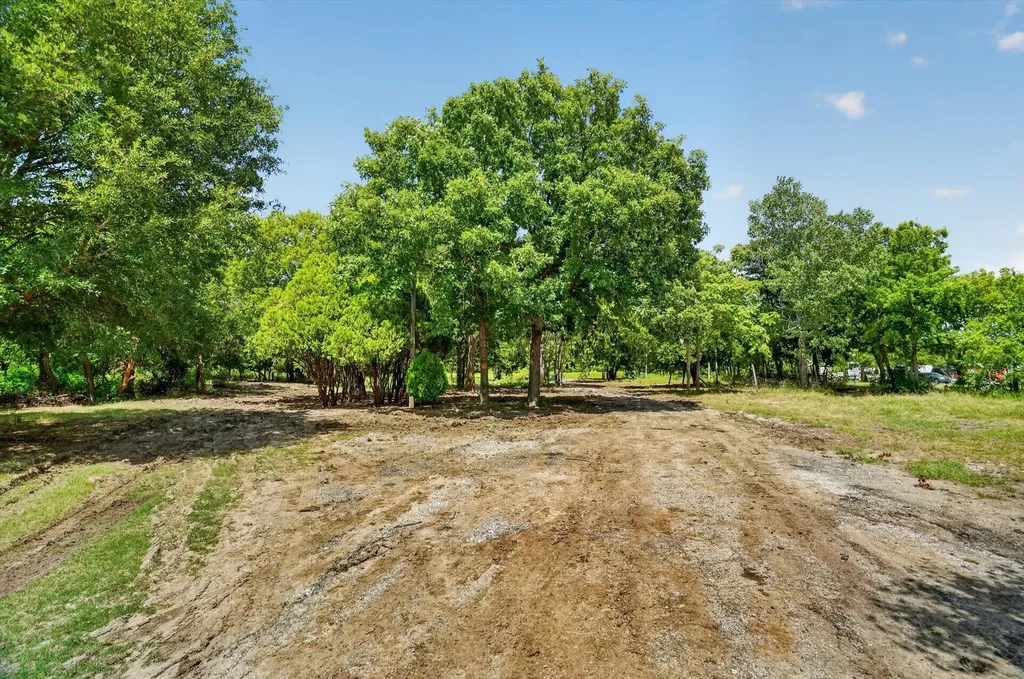 8720 Roaring Creek Road Joshua TX 76058