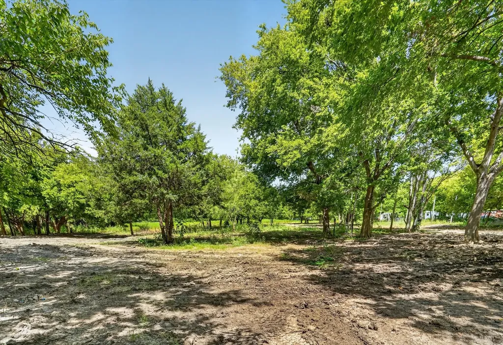 8720 Roaring Creek Road Joshua TX 76058