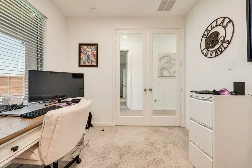 119 Palo Duro Bend Rhome TX 76078