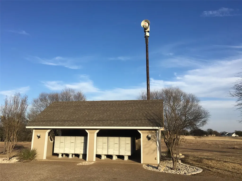 33068 Woodcrest Drive Whitney TX 76692