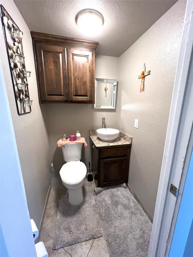 1447 County Road 189 Gainesville TX 76240
