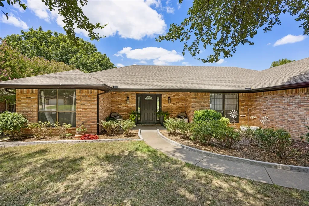 1003 Prairie Wind Boulevard Stephenville TX 76401
