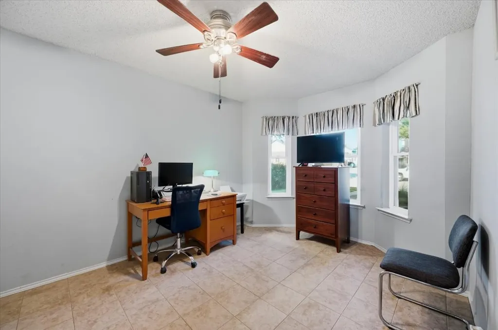 407 Nita Lane Euless TX 76040