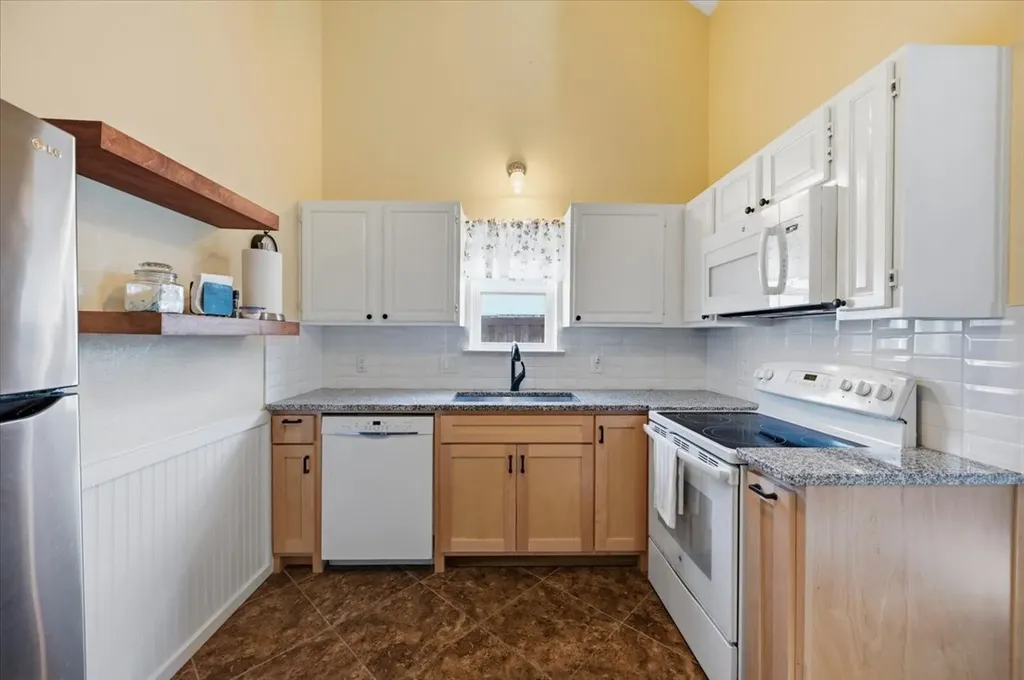407 Nita Lane Euless TX 76040