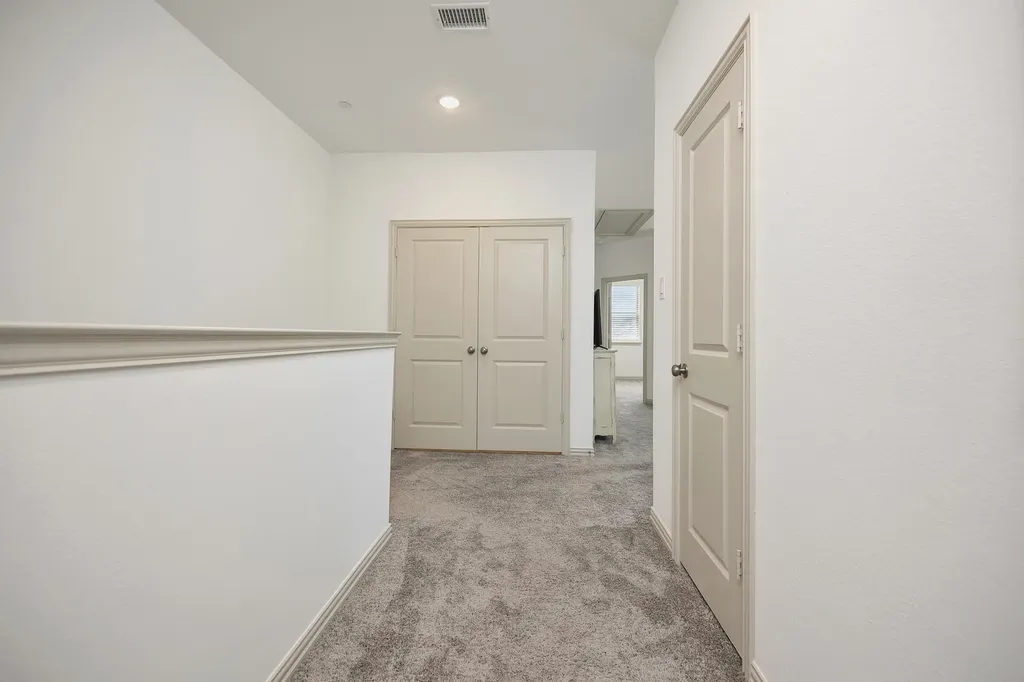 425 Parkside Drive Argyle TX 76226