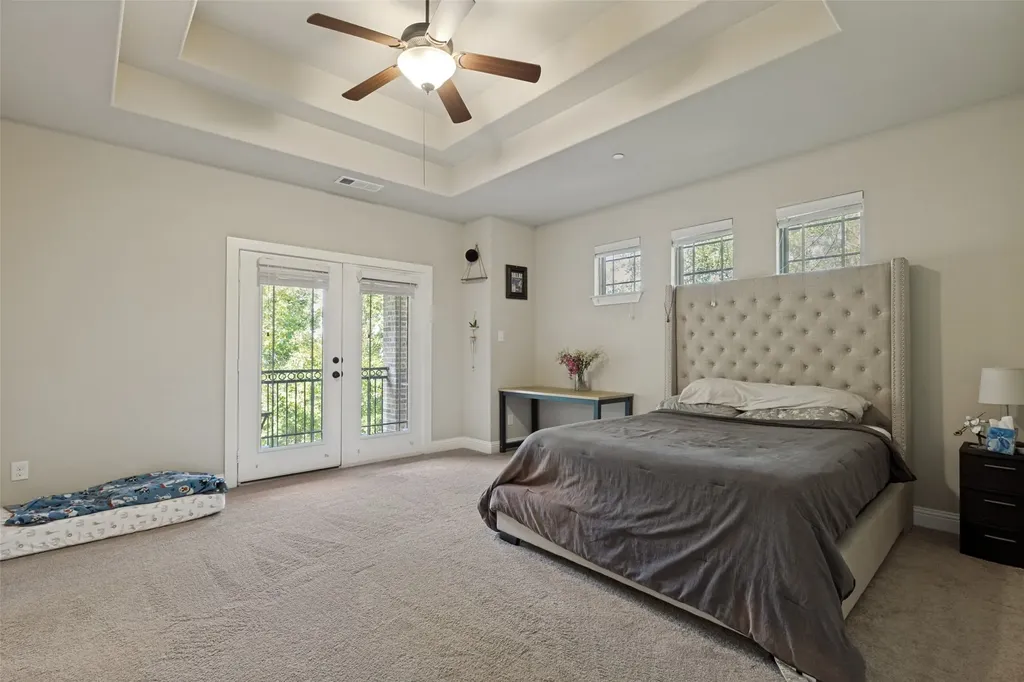 1017 Brook Hollow Drive Euless TX 76039