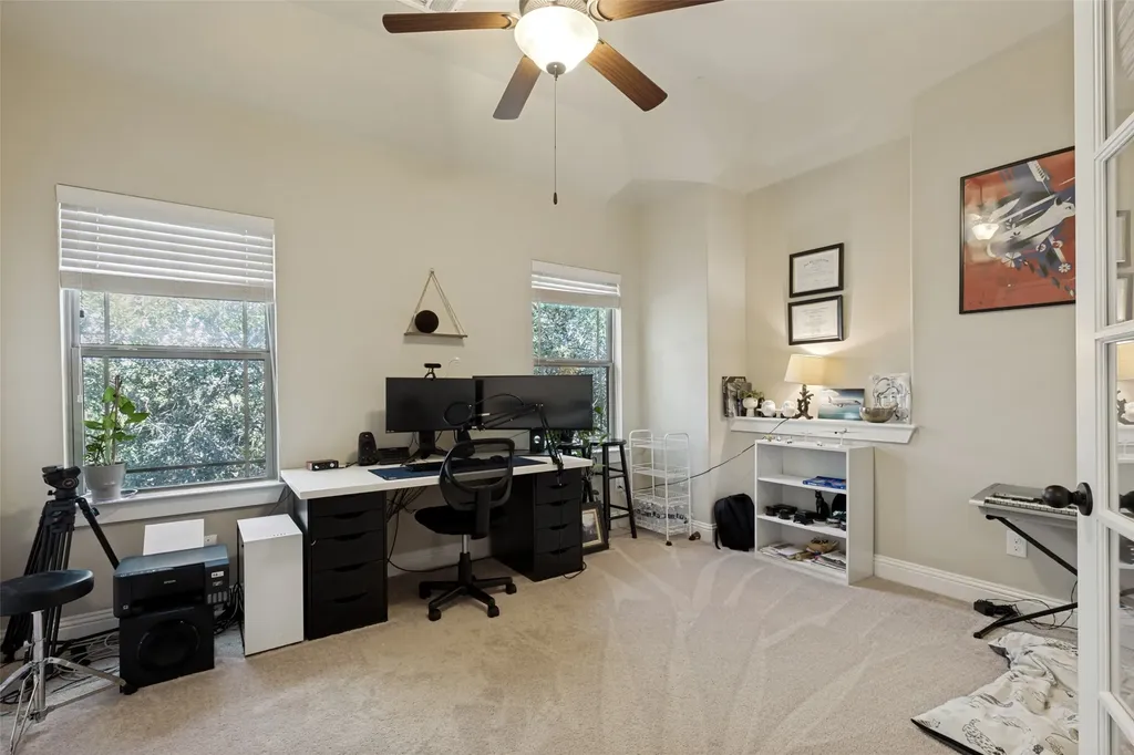1017 Brook Hollow Drive Euless TX 76039