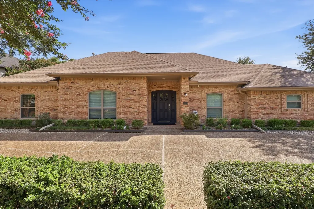 6302 Warm Mist Lane Dallas TX 75248
