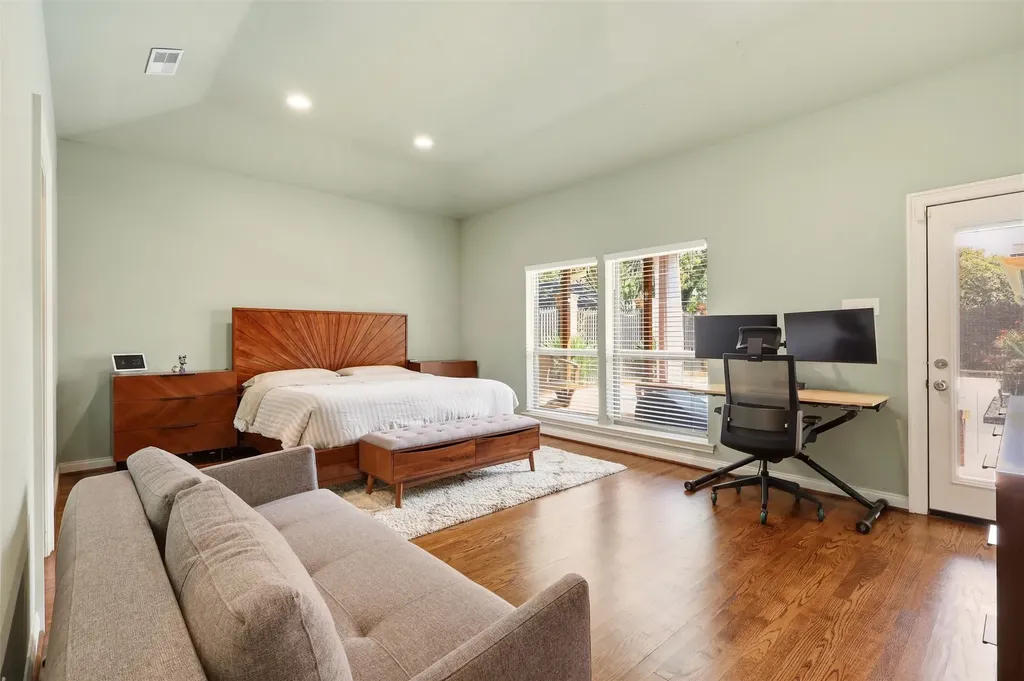 6302 Warm Mist Lane Dallas TX 75248