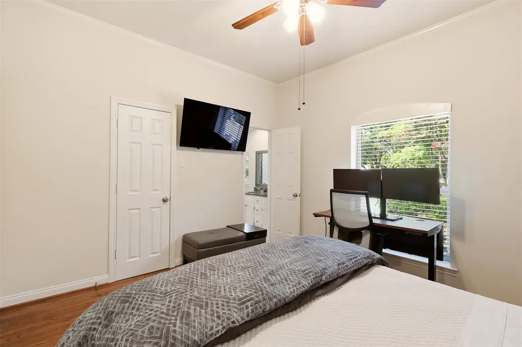 6302 Warm Mist Lane Dallas TX 75248