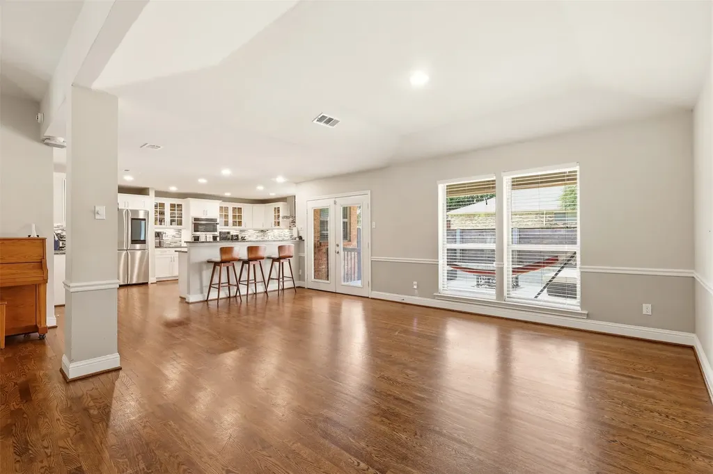 6302 Warm Mist Lane Dallas TX 75248