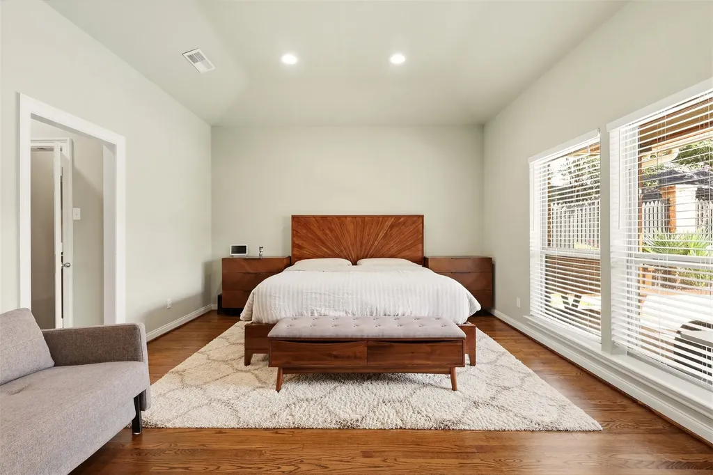 6302 Warm Mist Lane Dallas TX 75248