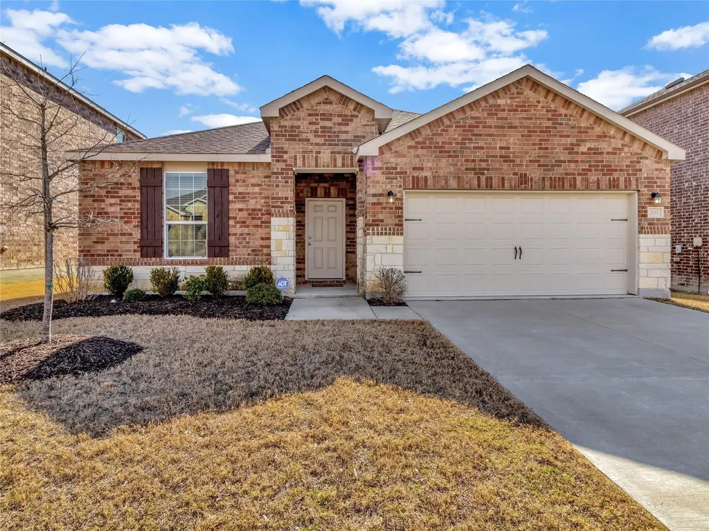 2011 Avondown Road Forney TX 75126