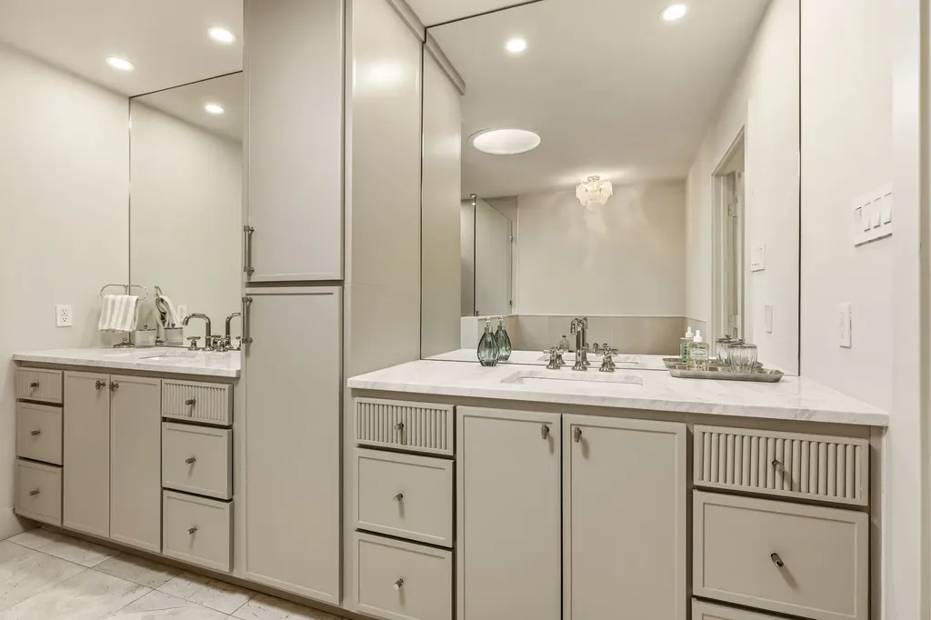 10747 Bushire Drive Dallas TX 75229