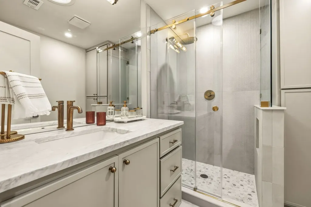 10747 Bushire Drive Dallas TX 75229