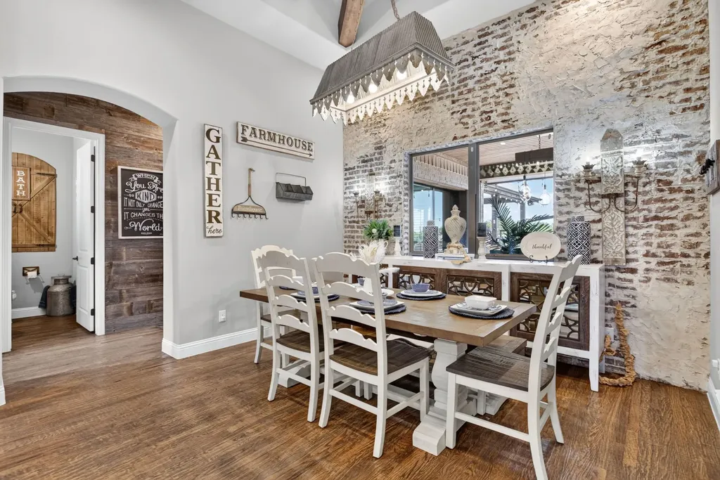 8517 Tuscan Way Godley TX 76044