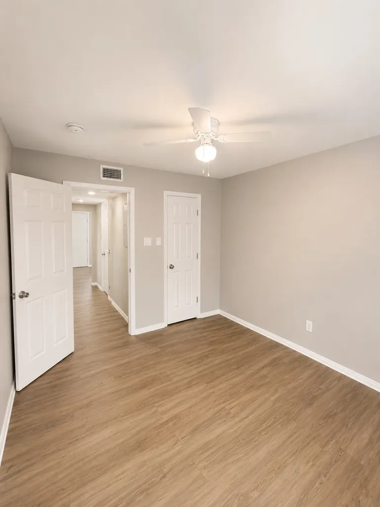 901 Bessie Street Fort Worth TX 76104