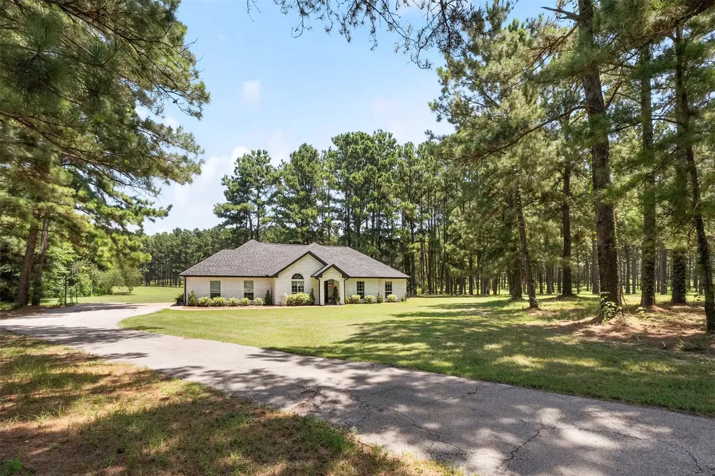 1109 Robbins Road Athens TX 75751