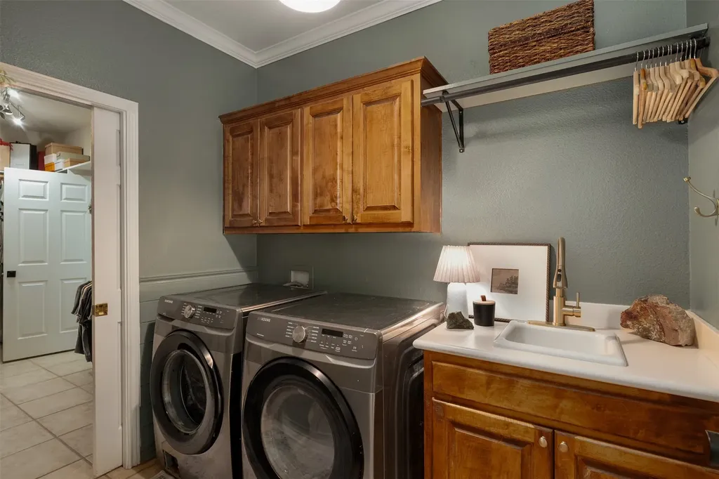 1109 Robbins Road Athens TX 75751