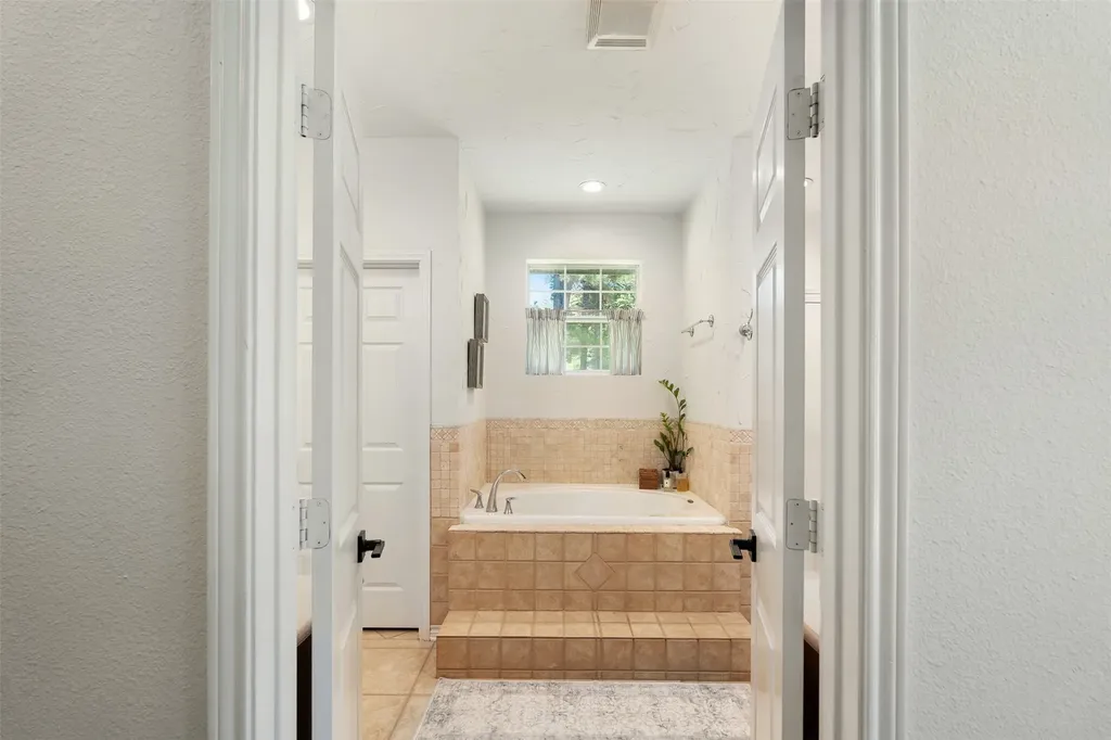 1109 Robbins Road Athens TX 75751