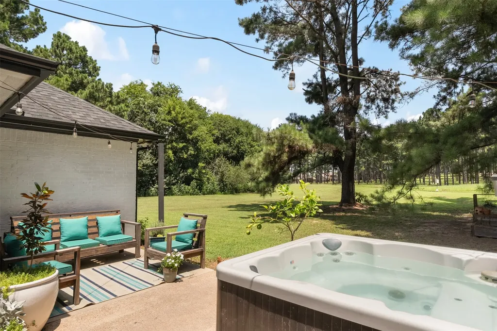 1109 Robbins Road Athens TX 75751
