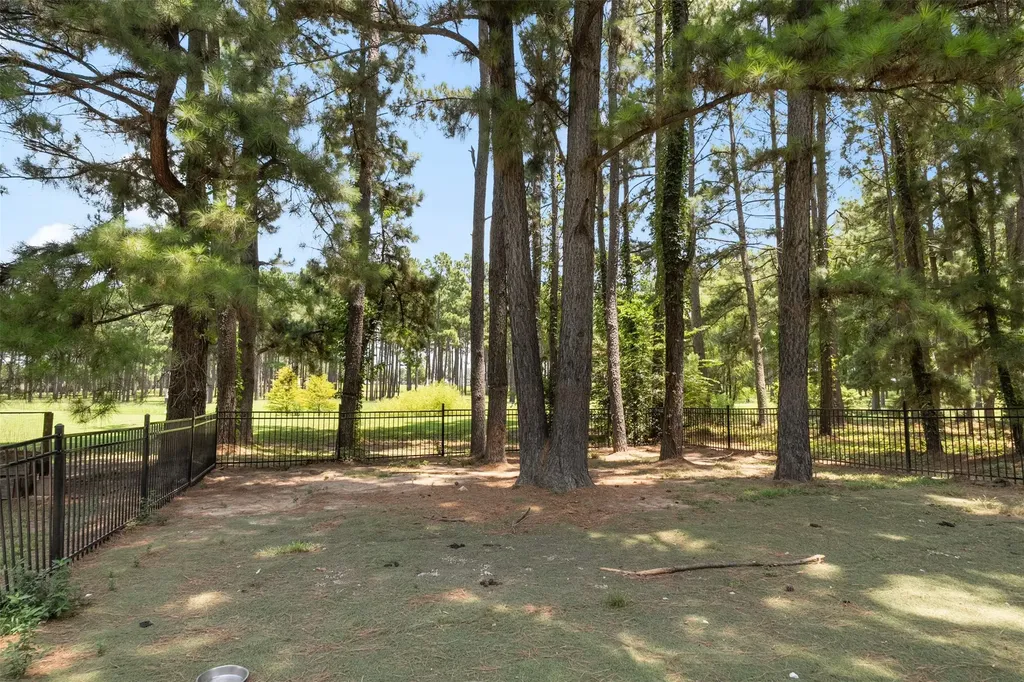 1109 Robbins Road Athens TX 75751