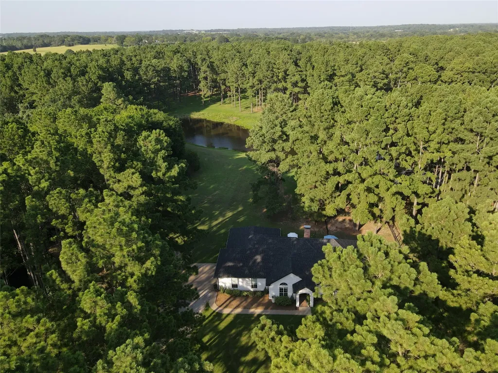 1109 Robbins Road Athens TX 75751