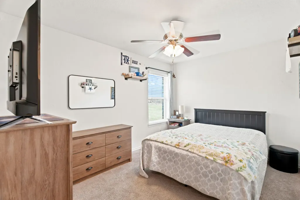 3901 Kensington Drive Sanger TX 76266