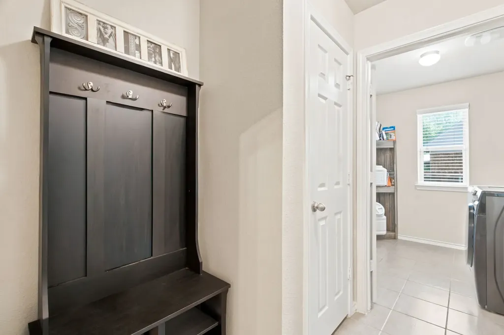 3901 Kensington Drive Sanger TX 76266