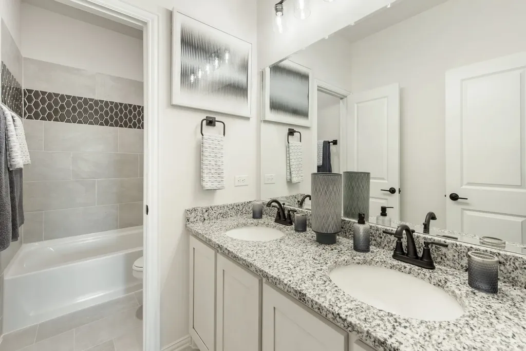 809 Twin Pine Court Anna TX 75409