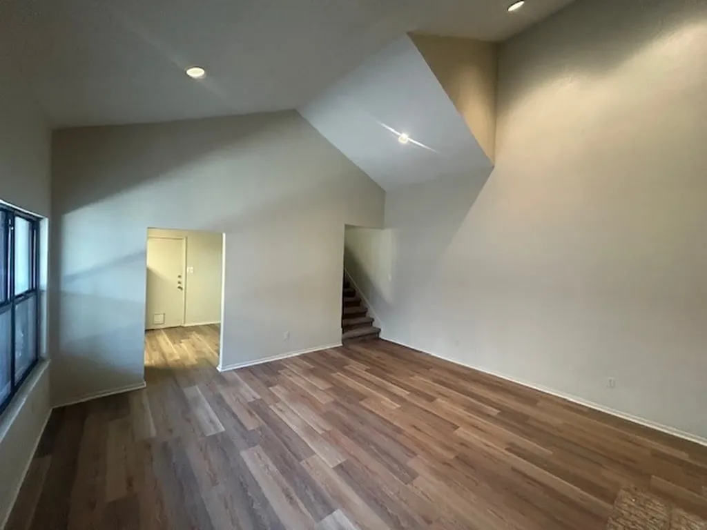 401 Towne House Lane Richardson TX 75081