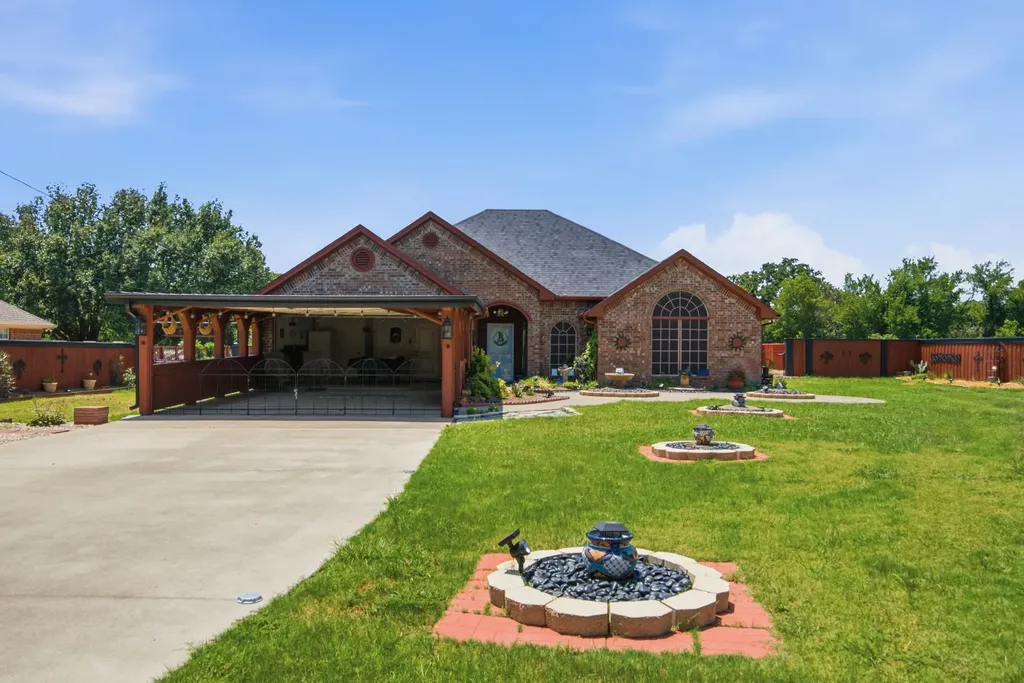 124 Sanchez Creek Court Weatherford TX 76088