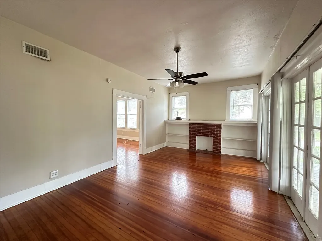 457 Dalzell Street Shreveport LA 71104