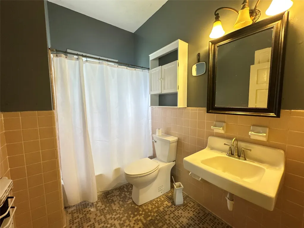 457 Dalzell Street Shreveport LA 71104