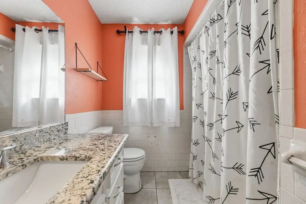 304 Childers Avenue Benbrook TX 76126