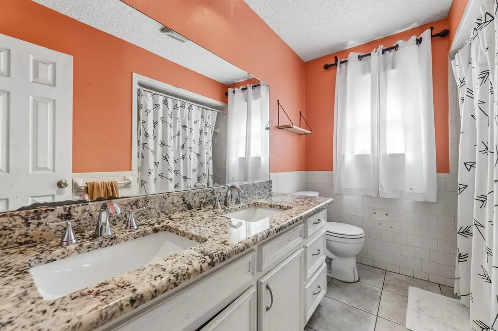 304 Childers Avenue Benbrook TX 76126