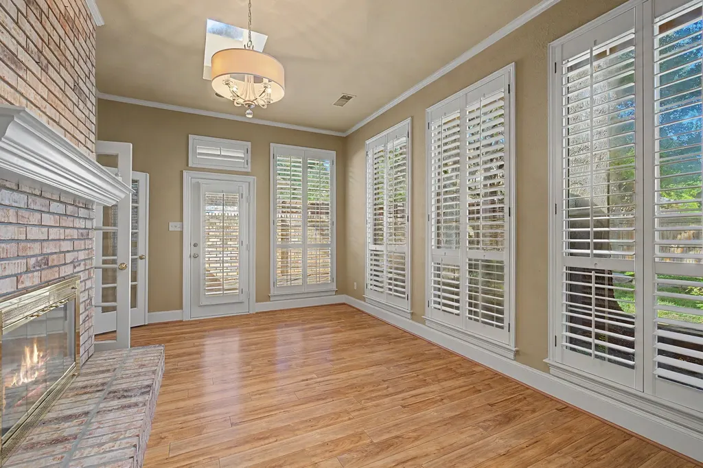 1807 Lakeshore Court Mckinney TX 75072