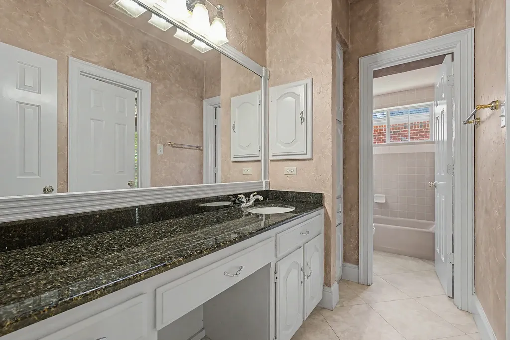 1807 Lakeshore Court Mckinney TX 75072