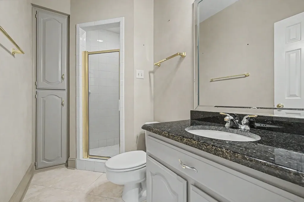 1807 Lakeshore Court Mckinney TX 75072