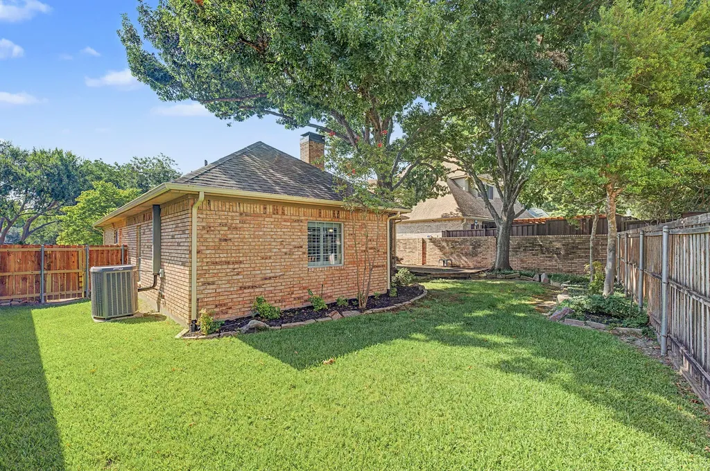 1807 Lakeshore Court Mckinney TX 75072