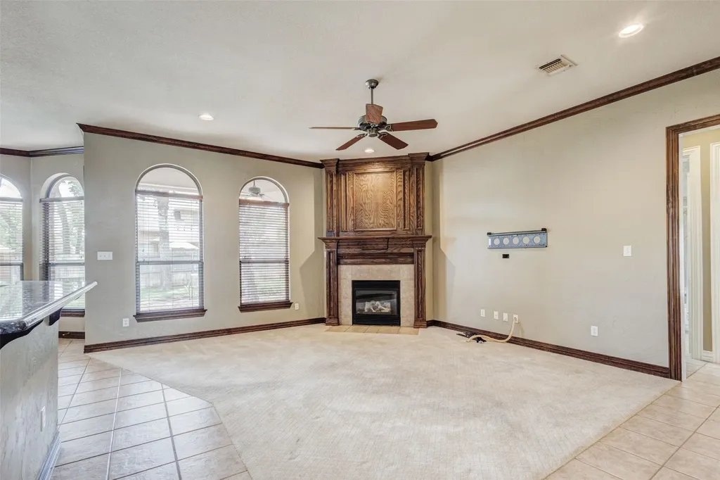 7921 Shady Oaks Drive North Richland Hills TX 76182
