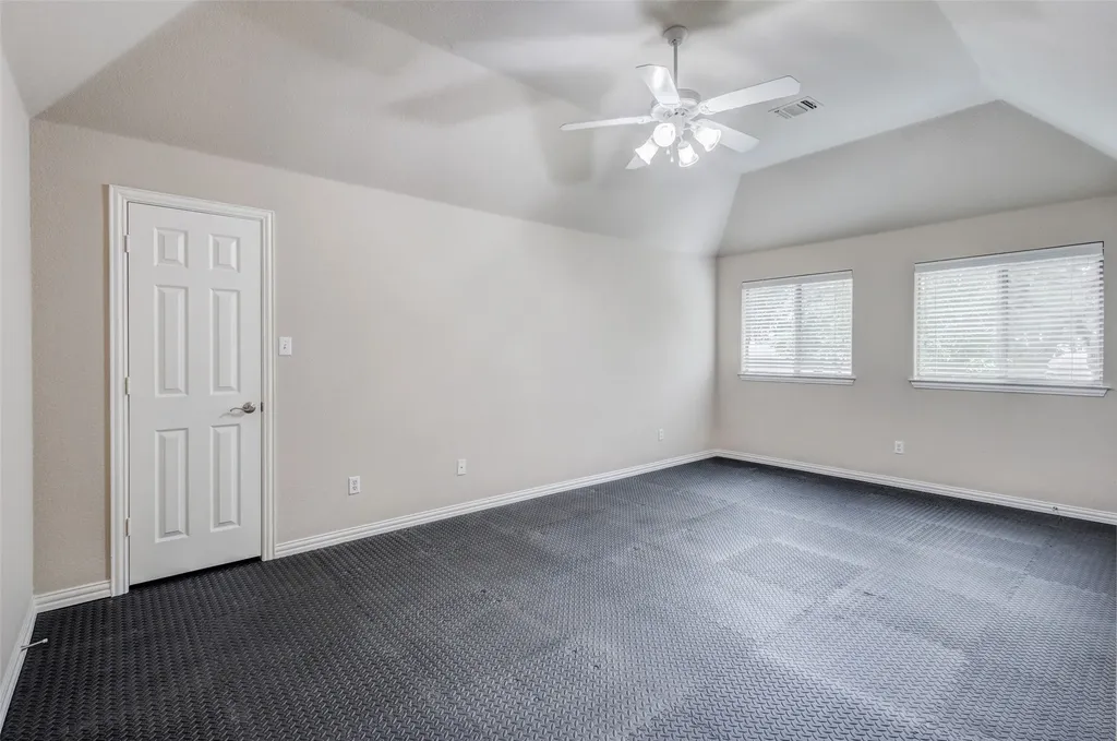 7921 Shady Oaks Drive North Richland Hills TX 76182