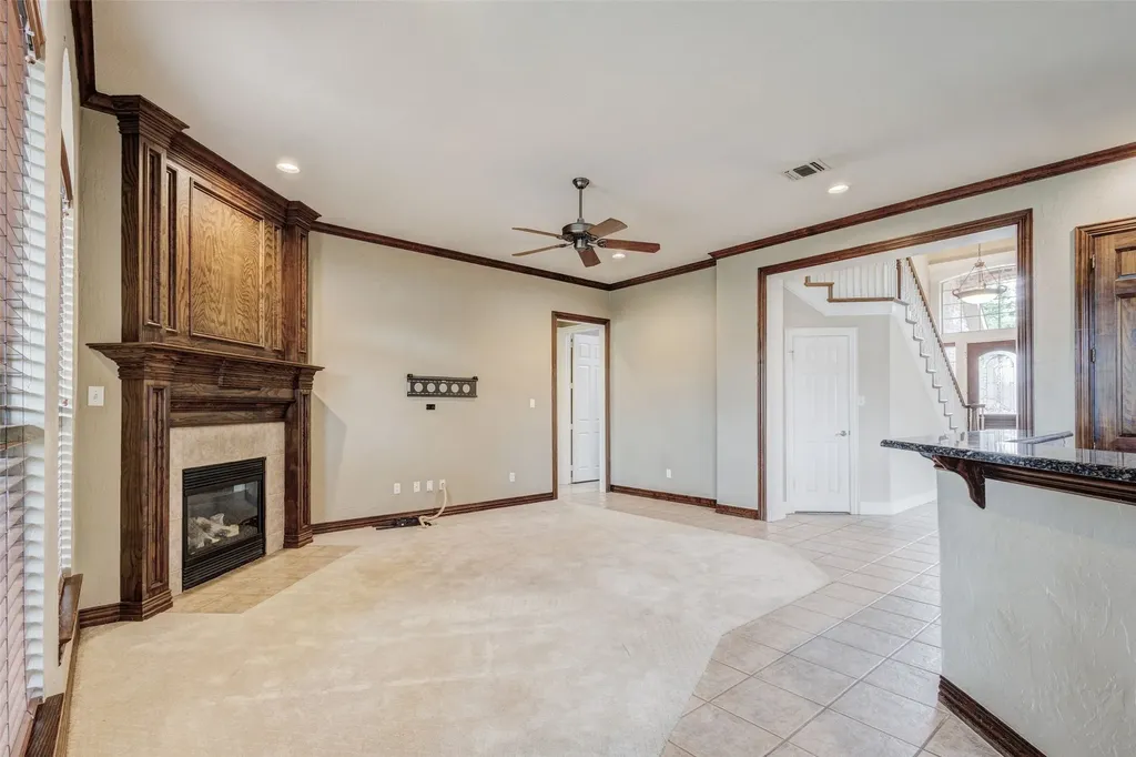 7921 Shady Oaks Drive North Richland Hills TX 76182