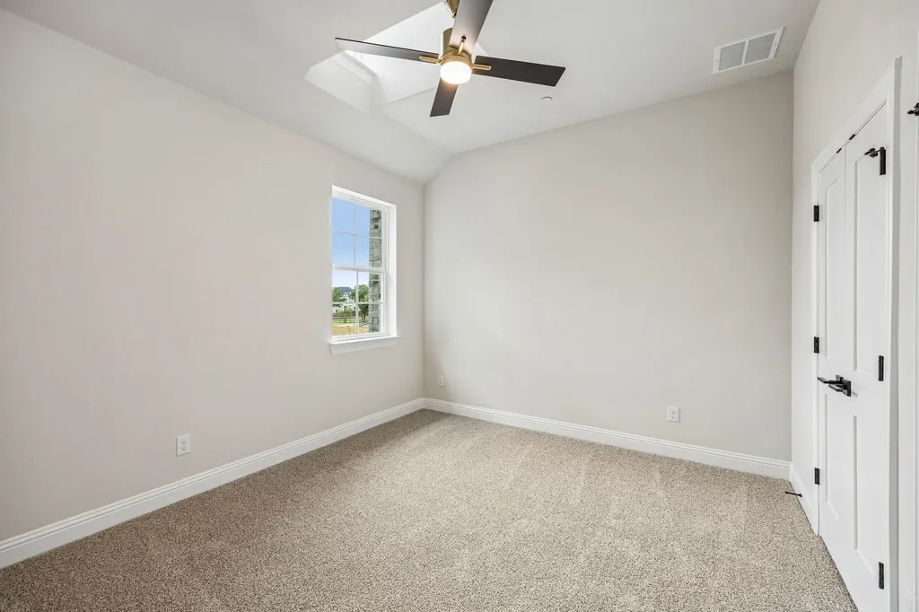 7606 Lanier Lane Grand Prairie TX 75054