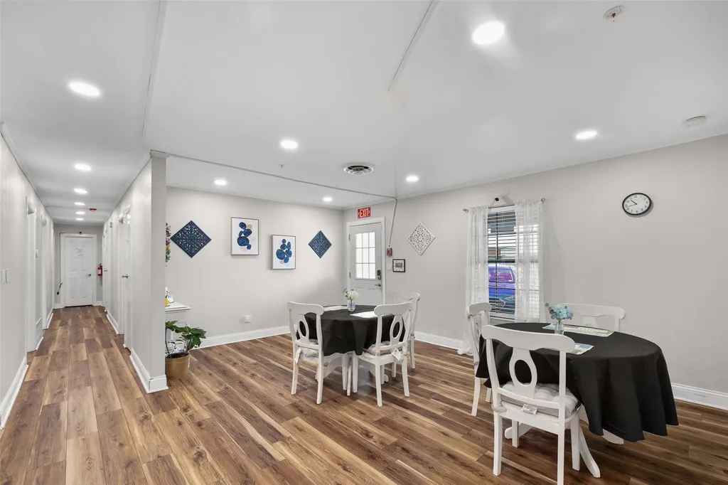 1331 Cherry Street Graham TX 76450