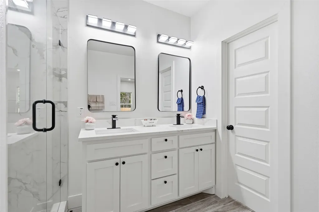 5931 Forest Haven Drive Forest Hill TX 76119