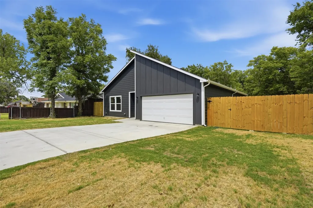 5931 Forest Haven Drive Forest Hill TX 76119