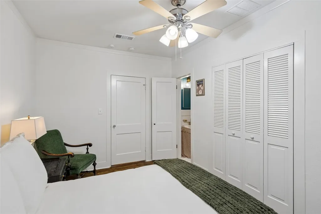 3245 Wabash Avenue Fort Worth TX 76109